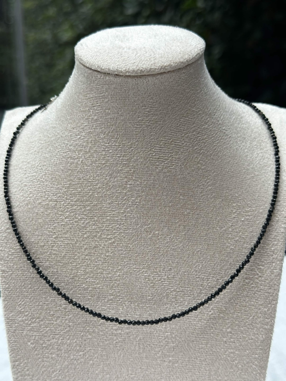 Black Faceted Beaded Necklace photo 2