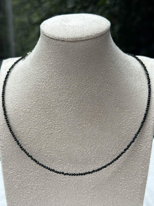 Black Faceted Beaded Necklace photo 2